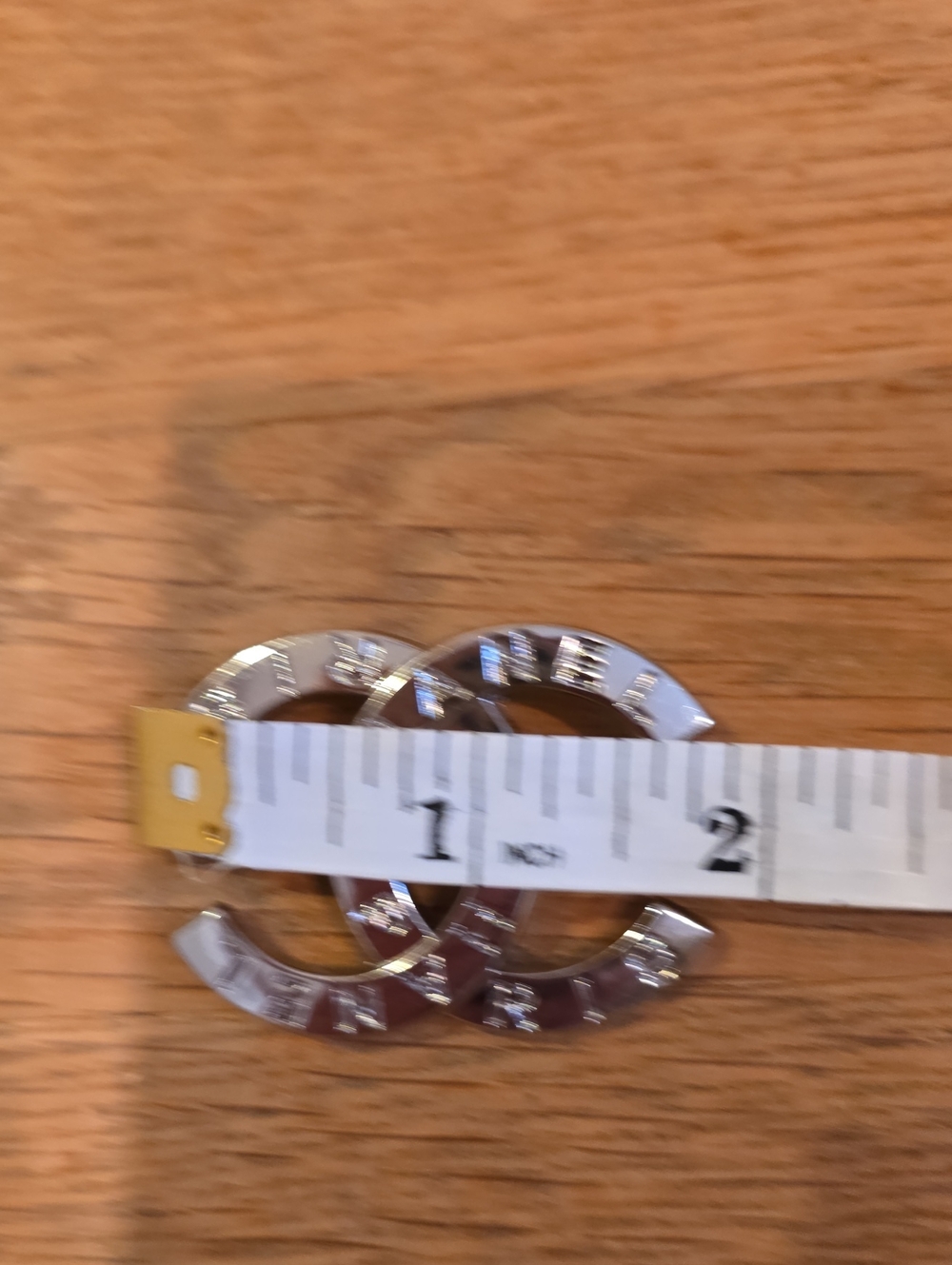 CC Monogram Brooch - Picture 5 of 5